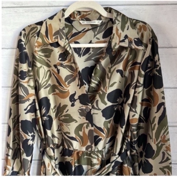 Zara Floral Midi Belted Dress - Picture 2 of 7